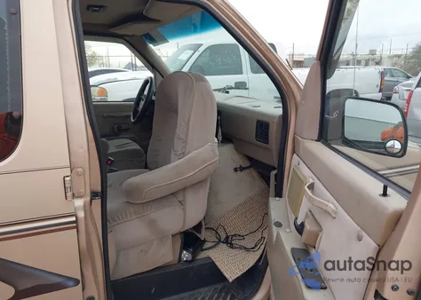 1996 Ford Econoline E150 Van z USA, uszkodzony, nr VIN 1FDEE14H0THA23342